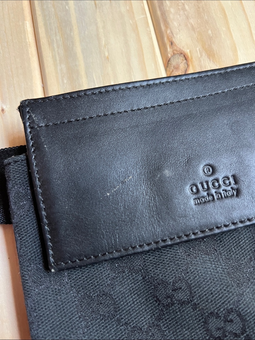 Gucci Black Logo Jacquard Belt Bag - Picture 2 of 9